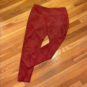 CALLA Stay Powerful Red Patterned Yoga Leggings